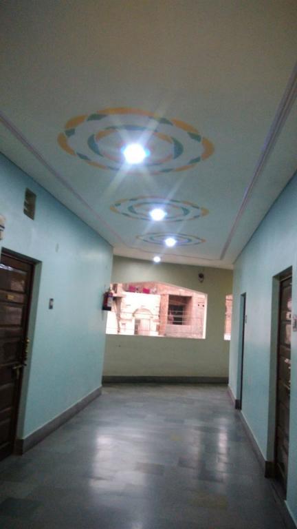 Hotel Sandeep Varanasi Exterior photo